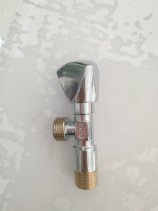 Forged Plumbing Brass Water Angle Valve with Foctory Price (YD-5009-1)